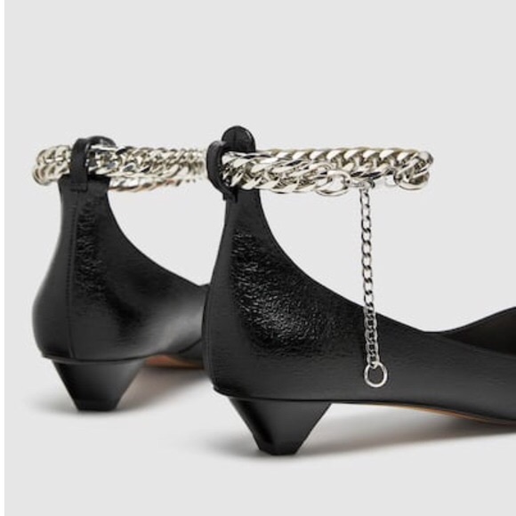 Zara Ballerina flats With A Chain Ankle Straps - Picture 5 of 8